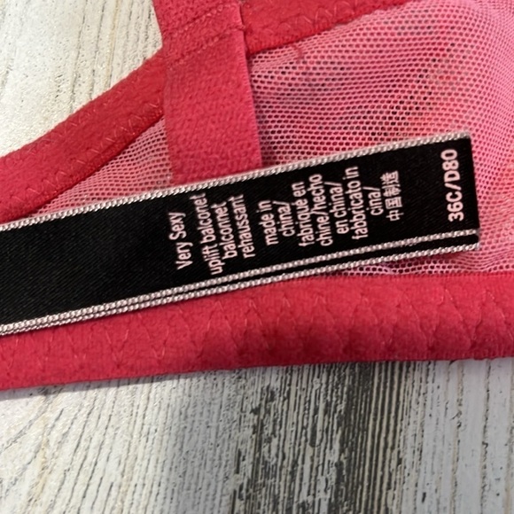 Victoria’s Secret Very Sexy Uplift Bra Size 36C - Picture 8 of 9